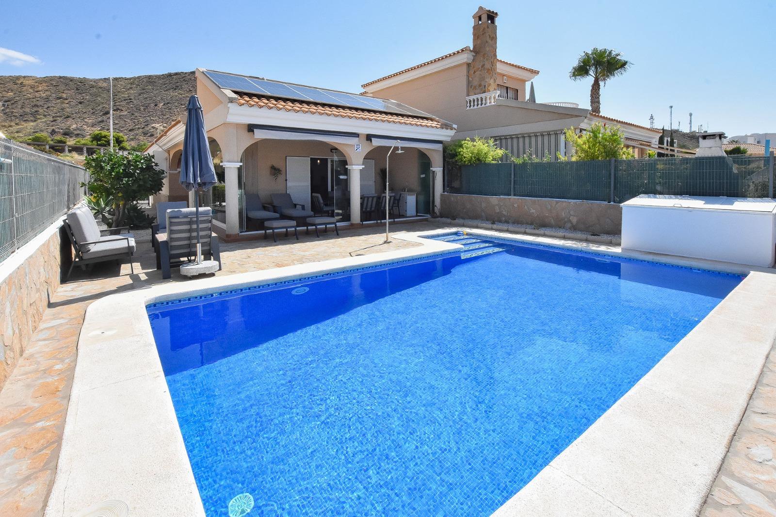Onze prachtige villa in San Juan de los Terreros